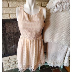 SugarLips Blush Pink Boho Crochet/Lace Chiffon Dress XS